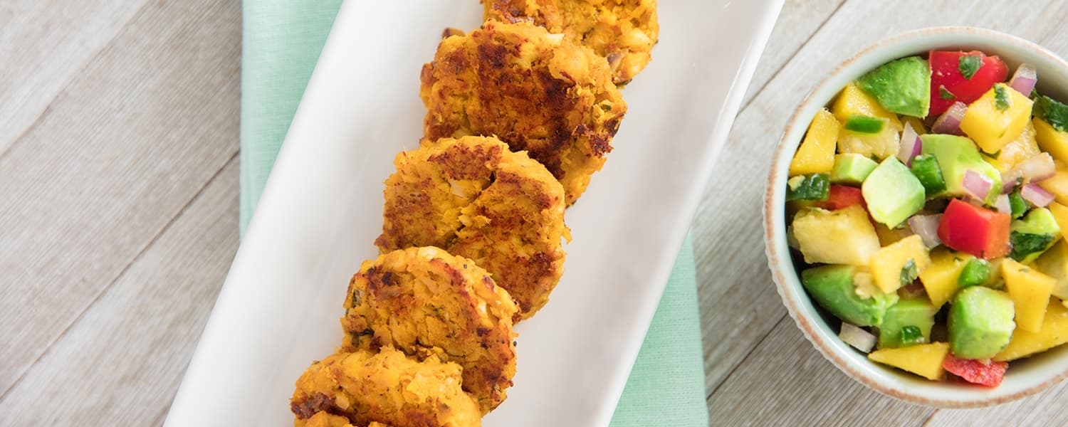 WordPress blog image - whole-30-tilapia-fish-cakes-header.jpg